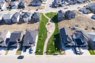 Bidulka Parkı Saskatoon 'un Aspen Ridge mahallesinde yer almaktadır..