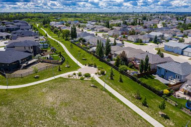 Cannam Park Saskatoon 'un Evergreen mahallesinde yer almaktadır..