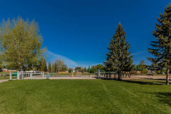 Parkridge Park Encuentra Barrio Parkridge Saskatoon —  Fotos de Stock