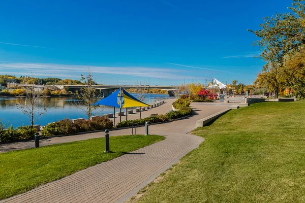 River Landing Located Central Business District Downtown Neighborhood Saskatoon — Stock Photo, Image