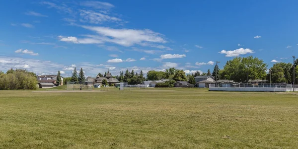 Wright Park Trova Nel Quartiere Eastview Saskatoon — Foto Stock