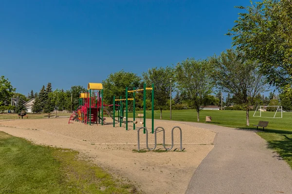 Churchill Park Található Adelaide Churchill Szomszédságában Saskatoon — Stock Fotó