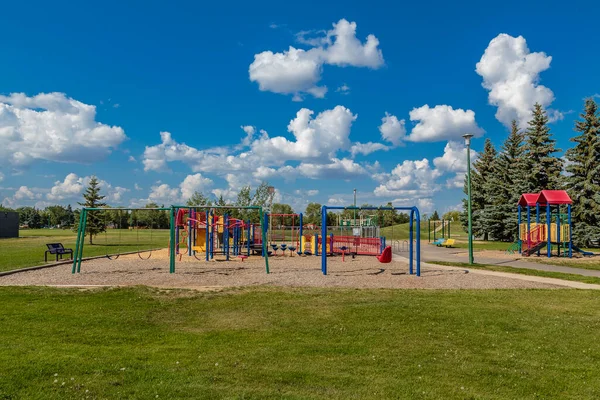 Pacific Park Található Pacific Heights Szomszédságában Saskatoon — Stock Fotó