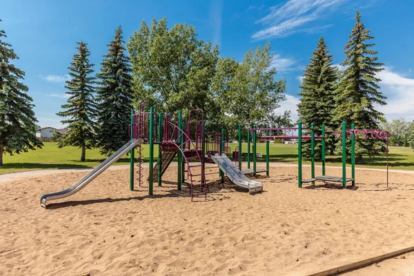 Les Kerr Park Található Forest Grove Szomszédságában Saskatoon — Stock Fotó