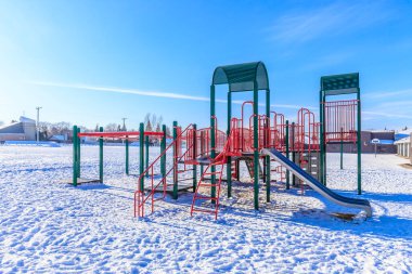 Anna McIntosh Parkı Saskatoon 'un Sutherland mahallesinde yer almaktadır..