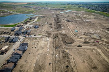 Saskatchewan, Saskatchewan 'da bir mahalle olan Brighton' un havadan görünüşü, şehrin doğu yakasındaki Holmwood Banliyö Geliştirme Bölgesi için planlanan birkaç topluluğun ilki..