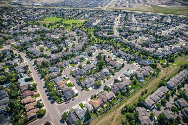 Erindale, Kanada 'nın Saskatchewan eyaletinin kuzeydoğusunda yer alan bir yerleşim birimidir. Çoğunlukla düşük yoğunluklu, tek kişilik müstakil konutlardan oluşur..