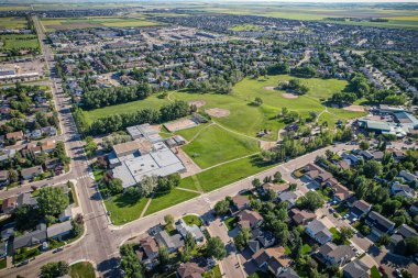 Erindale, Kanada 'nın Saskatchewan eyaletinin kuzeydoğusunda yer alan bir yerleşim birimidir. Çoğunlukla düşük yoğunluklu, tek kişilik müstakil konutlardan oluşur..
