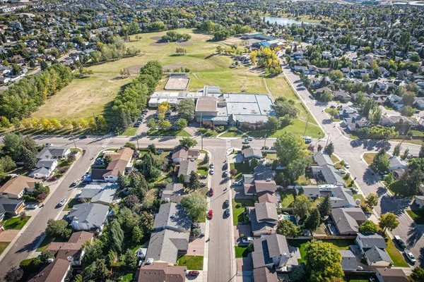 Erindale Przede Wszystkim Dzielnica Mieszkaniowa Położona Północno Wschodniej Saskatoon Saskatchewan — Zdjęcie stockowe