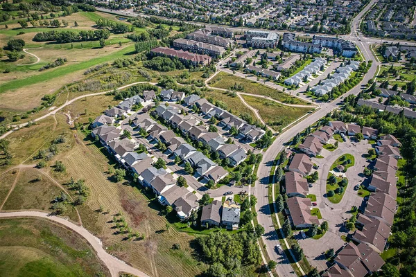 Wildwood, Saskatchewan, Kanada 'nın Saskatchewan eyaletinin güneydoğusunda yer alan bir yerleşim yeridir. Sekizinci Cadde iş bölgesinin bir kısmını içeriyor.