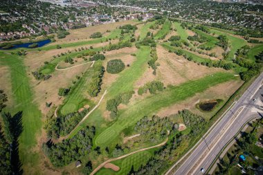 Wildwood, Saskatchewan, Kanada 'nın Saskatchewan eyaletinin güneydoğusunda yer alan bir yerleşim yeridir. Sekizinci Cadde iş bölgesinin bir kısmını içeriyor.