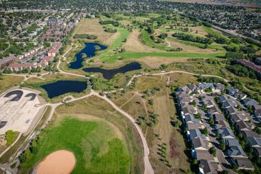 Wildwood, Saskatchewan, Kanada 'nın Saskatchewan eyaletinin güneydoğusunda yer alan bir yerleşim yeridir. Sekizinci Cadde iş bölgesinin bir kısmını içeriyor.