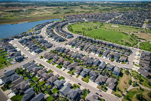 stock image Captivating aerial shot of Stonebridge in Saskatoon, highlighting the harmonious blend of modern architecture and Saskatchewans verdant surroundings.