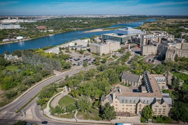 Saskatchewan Üniversitesi, Kanada 'nın Saskatchewan eyaletinin Saskatchewan kentinde bulunan Güney Saskatchewan Nehri' nin doğu yakasında yer alan bir devlet üniversitesidir..