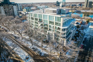 Saskatoon 'daki ikonik Nutana mahallesinin kuşbakışı görüntüsü, Saskatchewanlar' a karşı zengin tarihini ve pitoresk sokaklarını vurguluyor..
