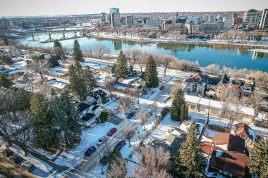 Saskatoon 'daki ikonik Nutana mahallesinin kuşbakışı görüntüsü, Saskatchewanlar' a karşı zengin tarihini ve pitoresk sokaklarını vurguluyor..