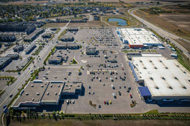 Saskatchewan, Saskatoon 'da bir alan olan Blairmore Suburban Development Area' nın havadan görüşü. Saskatoon 'un batı cemiyetinin bir parçasıdır.