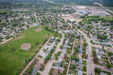 Pacific Heights kuzeybatı Saskatoon 'da yer almaktadır. Bu topluluk için ana inşaat patlaması, Saskatoon şehrinin araziyi ilhak ettiği 1970 'lerdeydi.