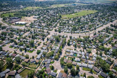 Saskatchewan, Kanada 'daki Saskatchewan Konfederasyon Parkı Güney Saskatchewan Nehri' nin batısında yer almaktadır..