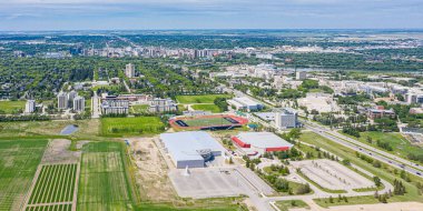 Saskatchewan Üniversitesi 'nin Saskatoon' daki hava manzarası. 23 Haziran 2020