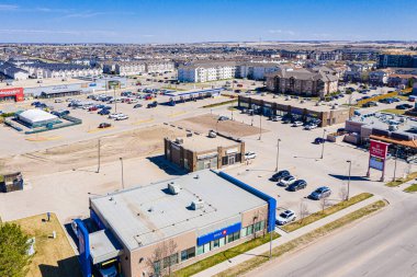 Saskatoon 'un Rosewood mahallesinin havadan görünüşü.