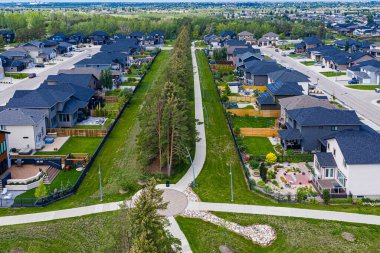 John Brockelbank Parkı Saskatoon 'un Evergreen mahallesinde yer almaktadır..