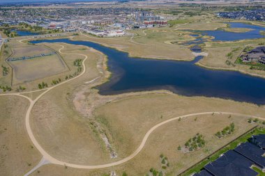 Hyde Park Saskatoon 'un Rosewoodlesinde yer almaktadır..