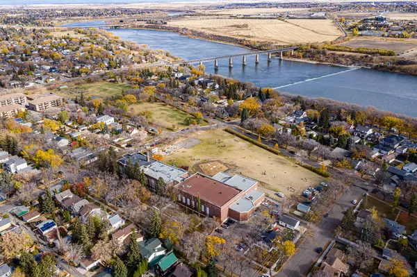 Entdecken Sie Das Pulsierende Stadtviertel City Park Saskatoon Von Oben — Stockfoto