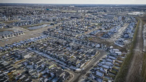 Imagem Drone Mostrando Vibrante Crescente Área Kensington Saskatoon — Fotografia de Stock