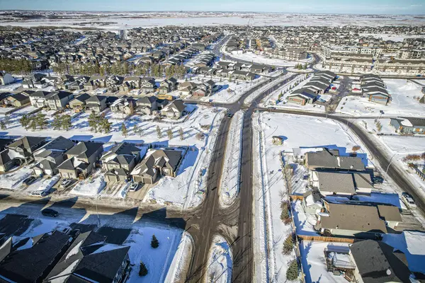 Drone Capture Van Evergreen Saskatoon Met Unieke Lay Out Weelderige — Stockfoto