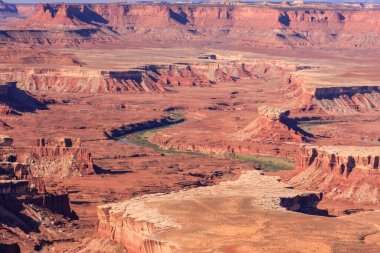 canyonlands Milli Parkı'ndan adanın gökyüzü ilçe, utah, ABD green river overlook Klasik görünümü.