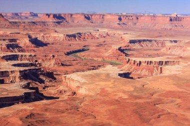 canyonlands Milli Parkı'ndan adanın gökyüzü ilçe, utah, ABD green river overlook Klasik görünümü.