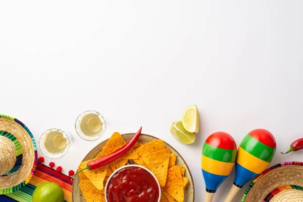 Celebrate Cinco Mayo Style Colorful Arrangement Mexican Hat Poncho Maracas — Stock Photo, Image