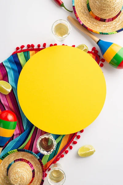 Készülj Fel Fiesta Ezzel Ünnepi Cinco Mayo Koncepció Fotó Sombrero — Stock Fotó