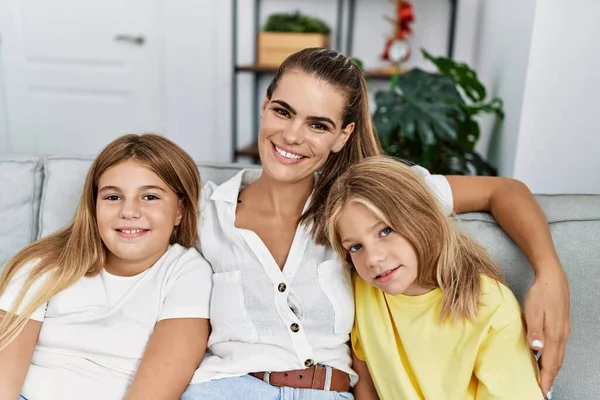 Mother Daughters Smiling Confident Hugging Each Other Home — Stock Photo, Image