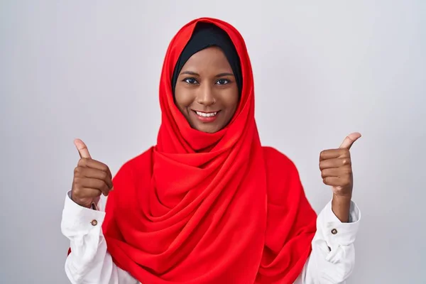 Young Arab Woman Wearing Traditional Islamic Hijab Scarf Success Sign — Stock Photo, Image