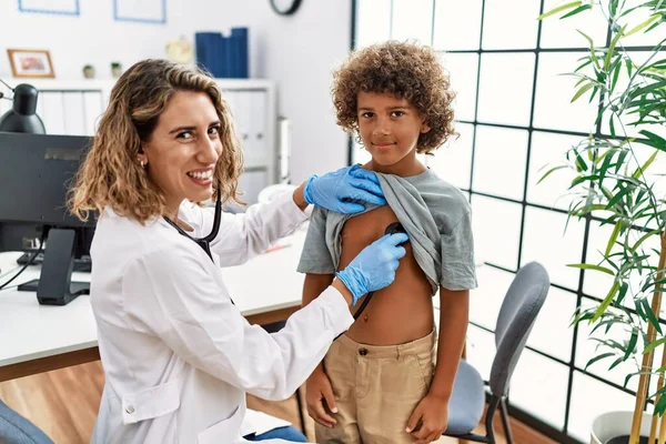 Mother Son Wearing Doctor Uniform Auscultating Child Chest Clinic — Stock Photo, Image