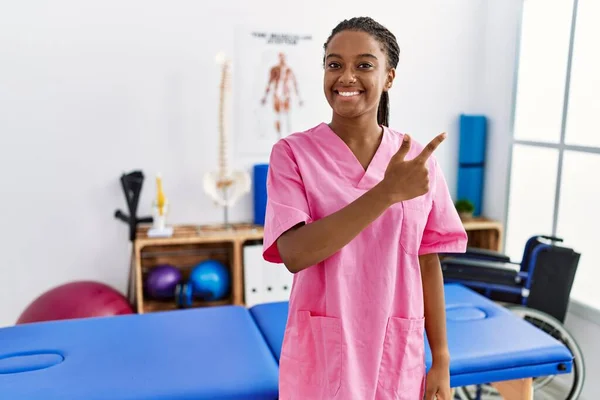 Young African American Woman Working Pain Recovery Clinic Cheerful Smile — 스톡 사진
