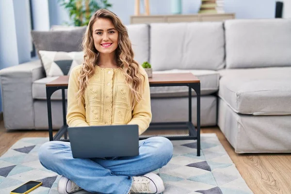 Young Woman Using Laptop Sitting Floor Home — Photo