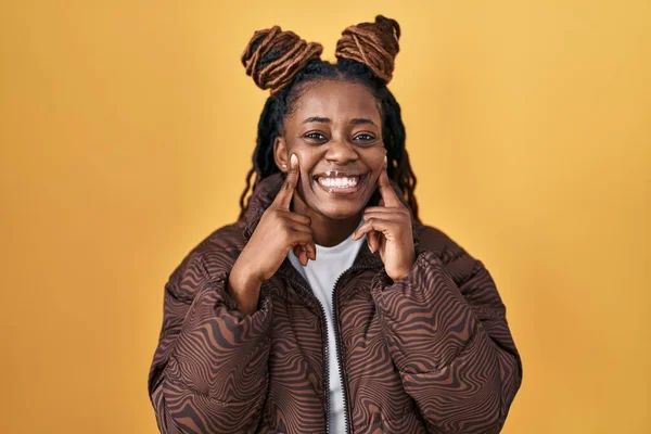 African Woman Braided Hair Standing Yellow Background Smiling Open Mouth — ストック写真