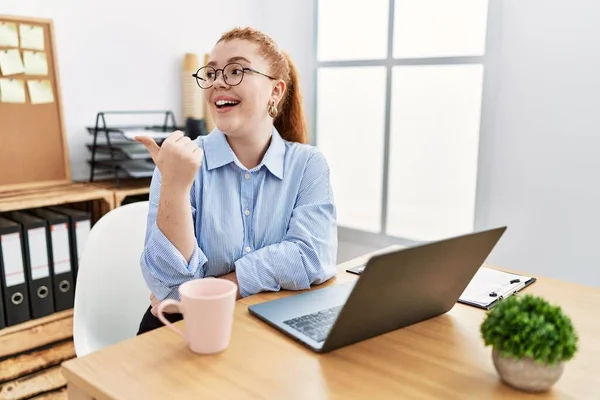 Young Redhead Woman Working Office Using Computer Laptop Smiling Happy — Stock Photo, Image