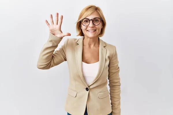 Middle Age Blonde Business Woman Standing Isolated Background Showing Pointing — Stock Photo, Image