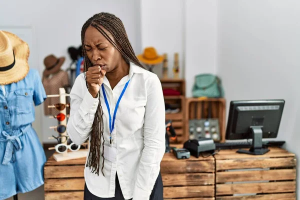 Black Woman Braids Working Manager Retail Boutique Feeling Unwell Coughing — Stock Photo, Image