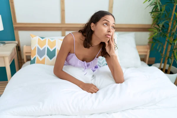 Young African American Woman Stressed Sitting Bed Bedroom — Stockfoto