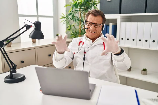Senior Doctor Man Working Online Appointment Smiling Funny Doing Claw — Stock Photo, Image