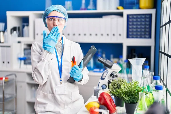 Beautiful Woman Working Scientist Laboratory Food Covering Mouth Hand Shocked — Stock Photo, Image