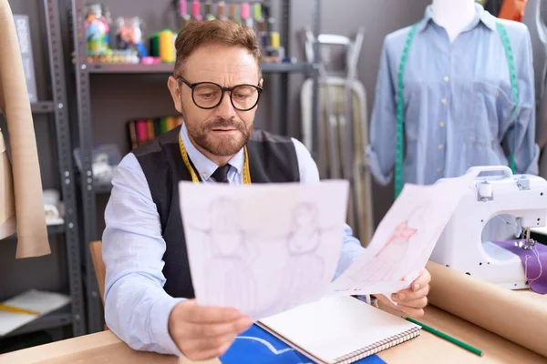 Middle Age Man Tailor Looking Clothing Design Atelier — Stock Photo, Image