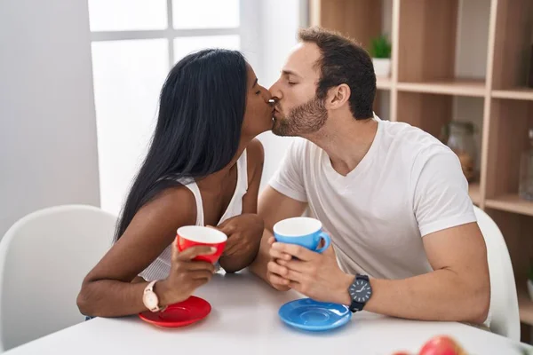 Man Woman Interracial Couple Drinking Coffee Sitting Sofa Home — Stockfoto