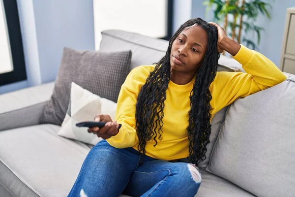 African American Woman Boring Expression Watching Home — Photo