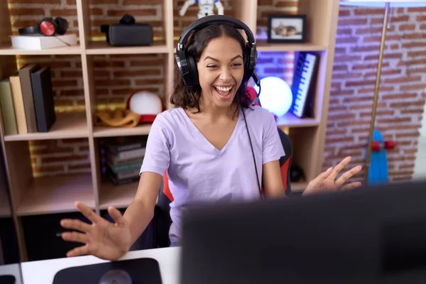 Young African American Woman Streamer Playing Video Game Winner Expression — Foto de Stock